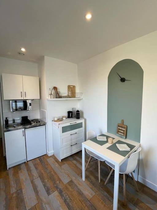 Charmant Studio Tout Equipe Aux Portes De Paris Bagnolet Eksteriør bilde